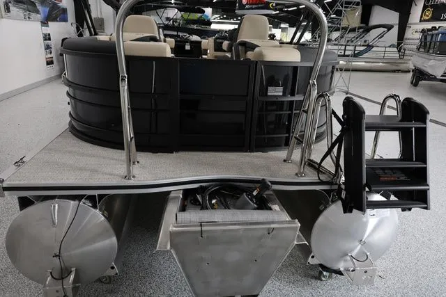 Slide: The Image of South Bay S220 RS 2026 - 11