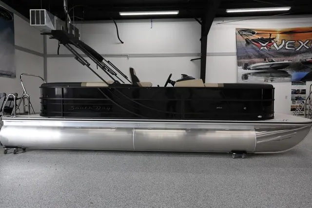 Slide: The Image of South Bay S220 RS 2026 - 3