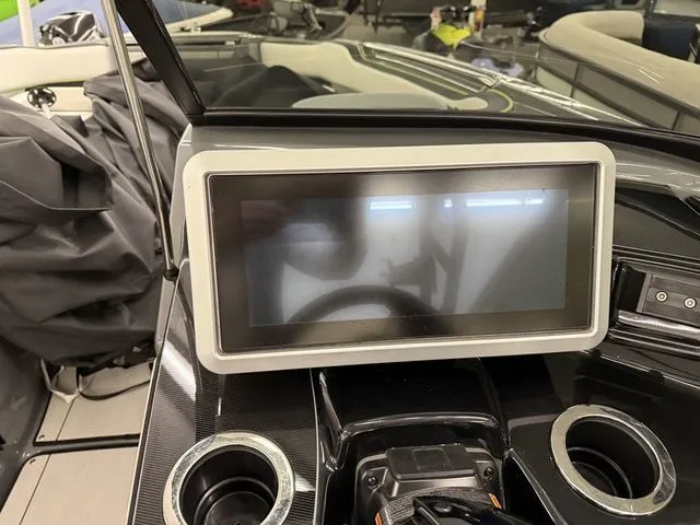 Slide: The Image of Yamaha 255XD 2021 - 14