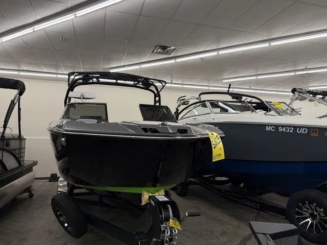 Slide: The Image of Yamaha 255XD 2021 - 37