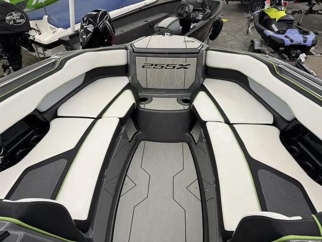 Slide: The Image of Yamaha 255XD 2021 - 7