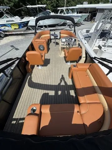Slide: The Image of Avalon LSZ Elite 24' Top Sail 2020 - 10