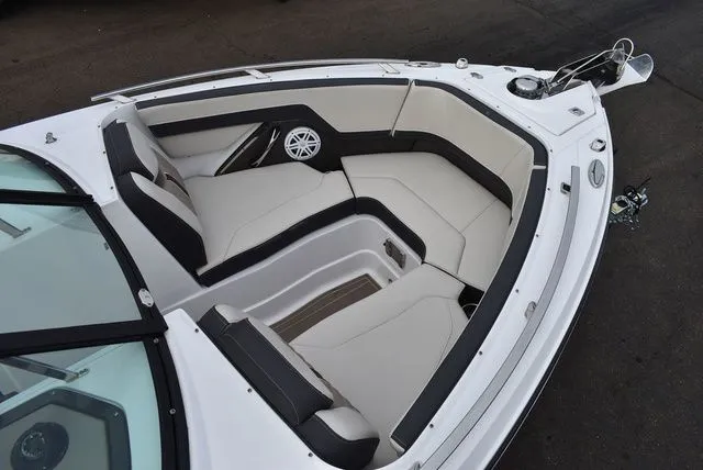 Slide: The Image of Monterey 255SS Super Sport 2024 - 11