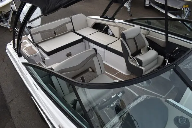 Slide: The Image of Monterey 255SS Super Sport 2024 - 12