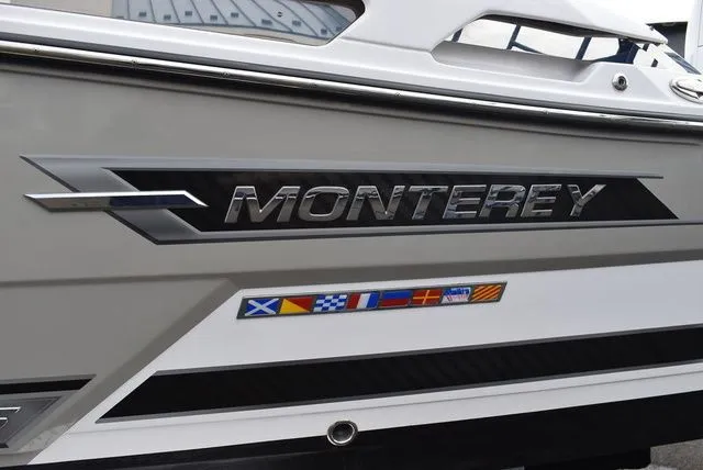 Slide: The Image of Monterey 255SS Super Sport 2024 - 16