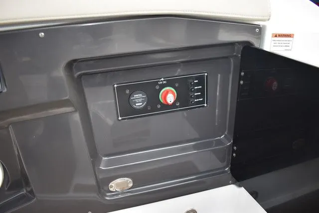 Slide: The Image of Monterey 255SS Super Sport 2024 - 30