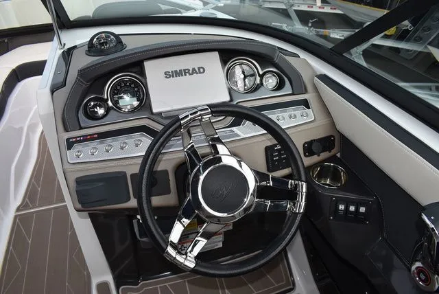 Slide: The Image of Monterey 255SS Super Sport 2024 - 47