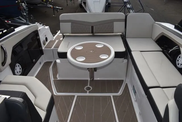 Slide: The Image of Monterey 255SS Super Sport 2024 - 62