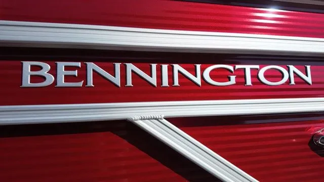 Slide: The Image of Bennington 20 SL CRUISE 2026 - 10