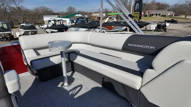 Slide: The Image of Bennington 20 SL CRUISE 2026 - 25