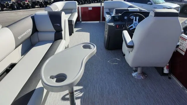 Slide: The Image of Bennington 20 SL CRUISE 2026 - 27