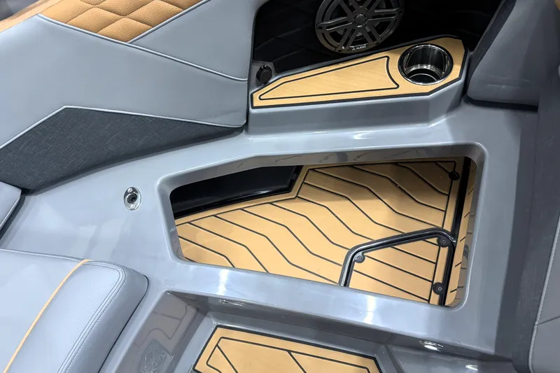 Slide: The Image of 2026 Nautique Super Air Nautique S21 interior with sleek design and premium materials. - 29