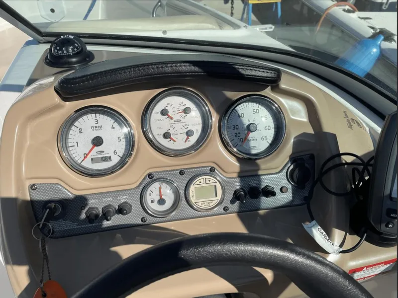 Slide: The Image of Chaparral 19 H2O 2015 - 11