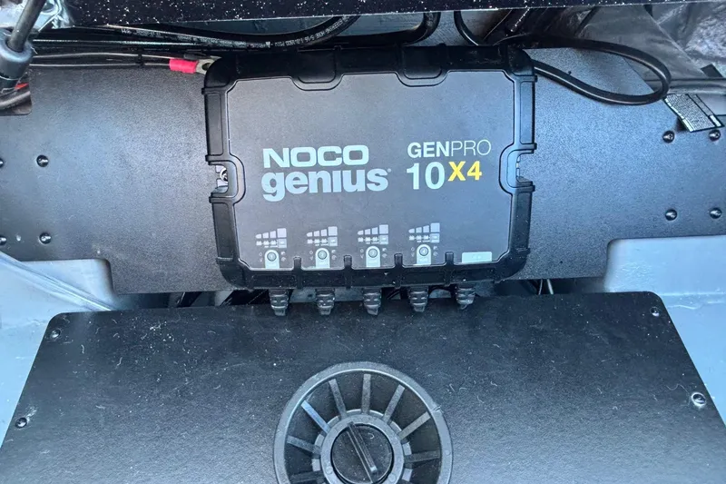 Slide: The Image of NOCO Genius GENPRO 10X4 charger installed in 2026 Ranger Z521 boat. - 15