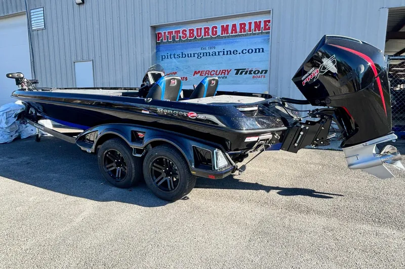 Slide: The Image of 2026 Ranger Z521 boat with Mercury engine at Pittsburg Marine dealership. - 17