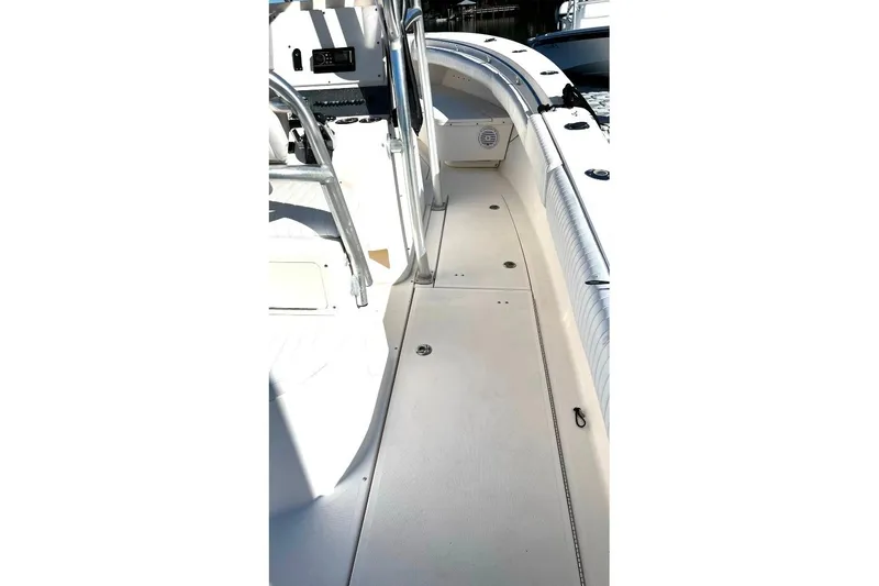 Slide: The Image of 2008 McKee Craft Freedom 28 FS/CC boat deck, featuring sleek design and spacious layout. - 28