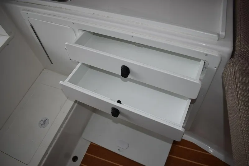 Slide: The Image of Steiger Craft 31 Miami 2023 - 110