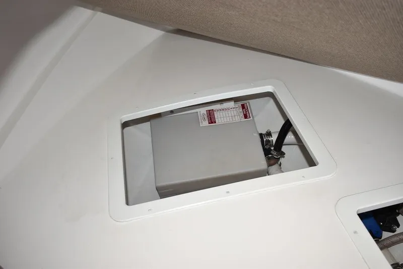 Slide: The Image of Steiger Craft 31 Miami 2023 - 116