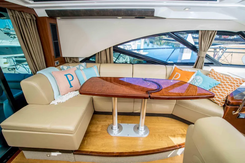Slide: The Image of Sea Ray 510 Sundancer 2014 - 11
