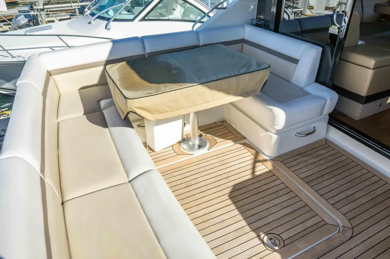 Slide: The Image of Sea Ray 510 Sundancer 2014 - 34