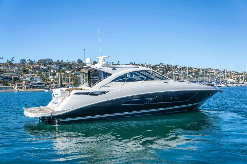 Slide: The Image of Sea Ray 510 Sundancer 2014 - 4