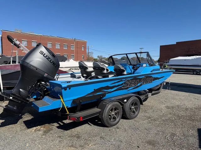 Slide: The Image of SeaArk Protege 200 2026 - 2