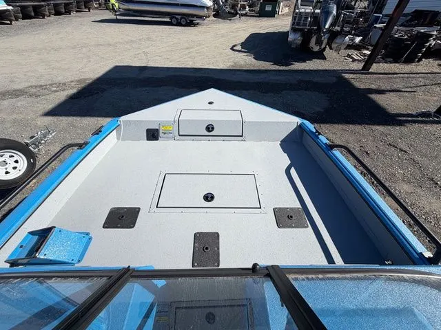 Slide: The Image of SeaArk Protege 200 2026 - 6