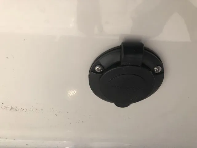 Slide: The Image of Bayliner T18 BAY 2021 - 14