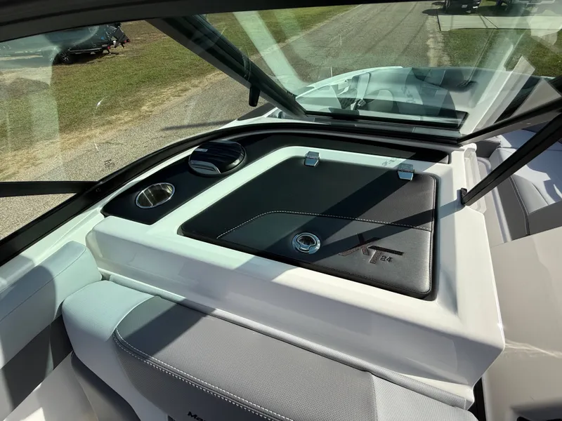 Slide: The Image of MasterCraft XT24 2026 - 23