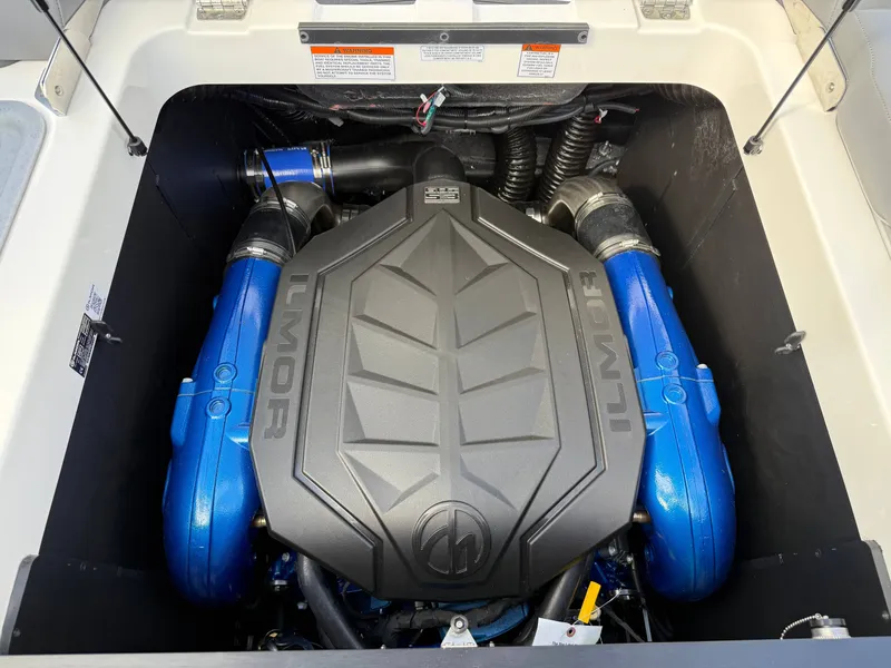 Slide: The Image of MasterCraft XT24 2026 - 34