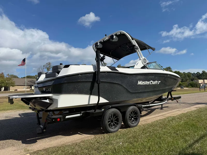 Slide: The Image of MasterCraft XT24 2026 - 4
