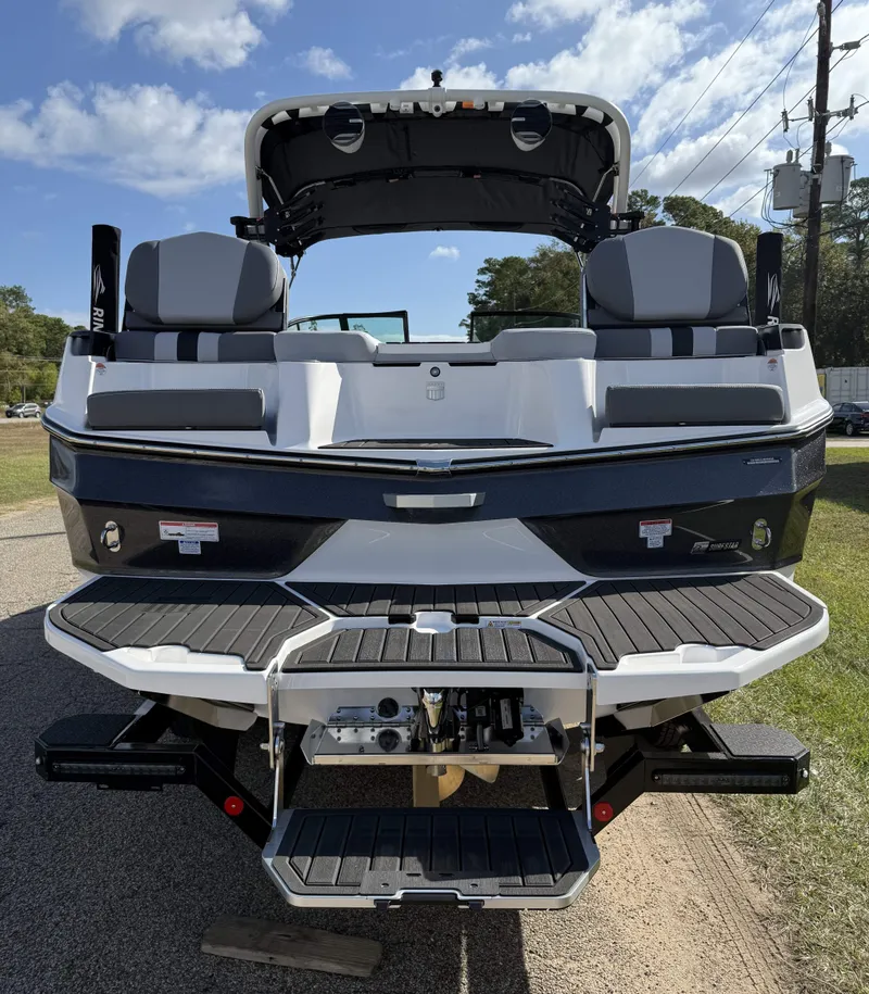 Slide: The Image of MasterCraft XT24 2026 - 7