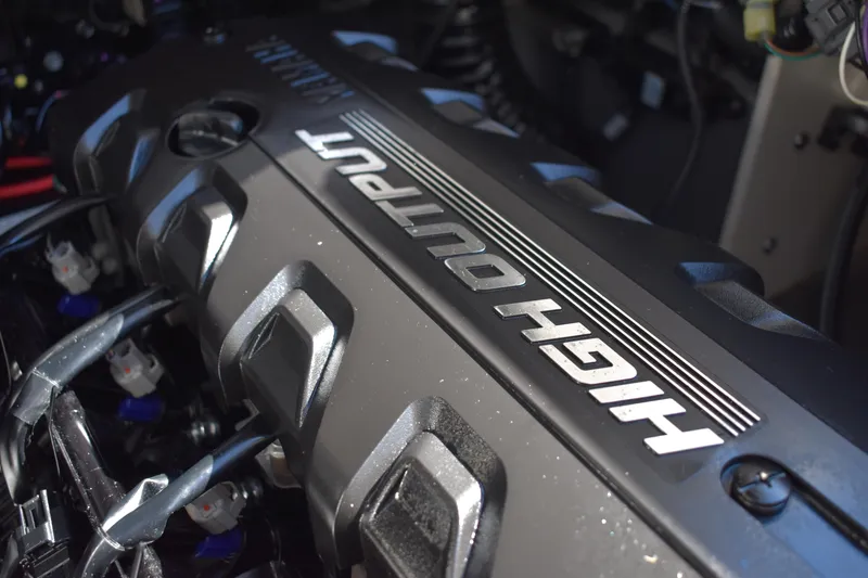 Slide: The Image of Yamaha Boats 2023 252 FSH Sport trailer label with tire and loading information. - 54