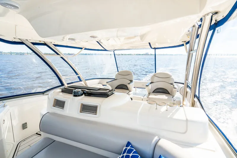 Slide: The Image of Sea Ray 58 Sedan Bridge 2006 - 23