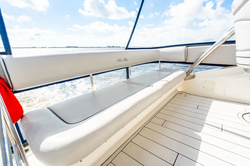 Slide: The Image of Sea Ray 58 Sedan Bridge 2006 - 28