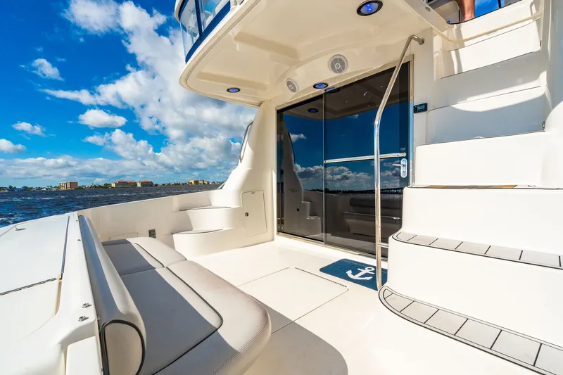 Slide: The Image of Sea Ray 58 Sedan Bridge 2006 - 30