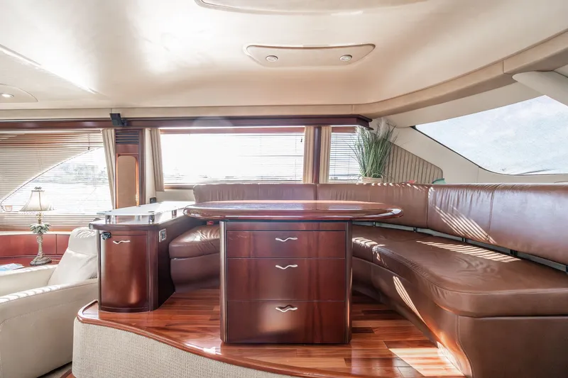 Slide: The Image of Sea Ray 58 Sedan Bridge 2006 - 46