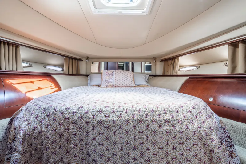 Slide: The Image of Sea Ray 58 Sedan Bridge 2006 - 51