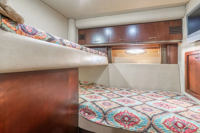 Slide: The Image of Sea Ray 58 Sedan Bridge 2006 - 53