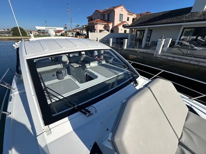 Slide: The Image of Large cockpit widow one piece with dual wipers - 19