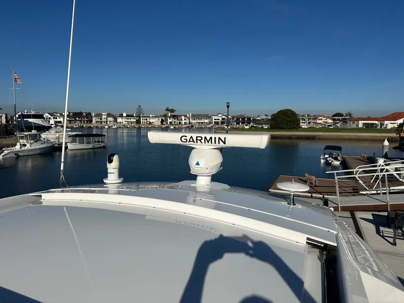 Slide: The Image of Garmin open array radar and night vision camera and digital TV antenna - 20