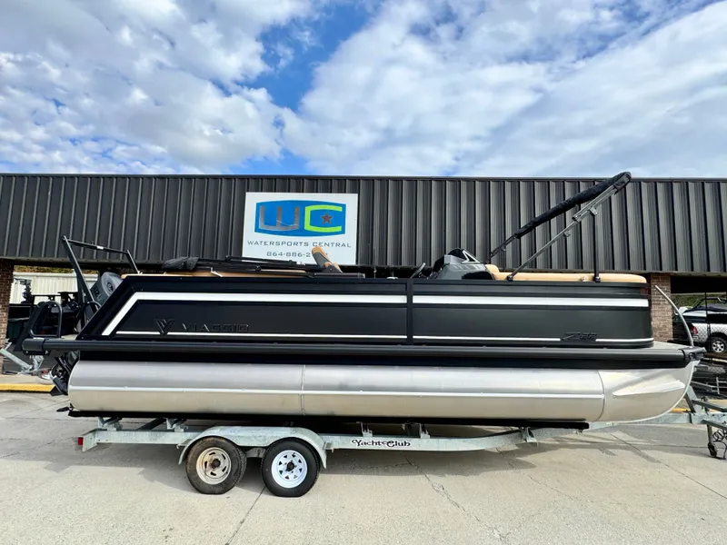 Slide: The Image of Viaggio Z22U 2026 - 2