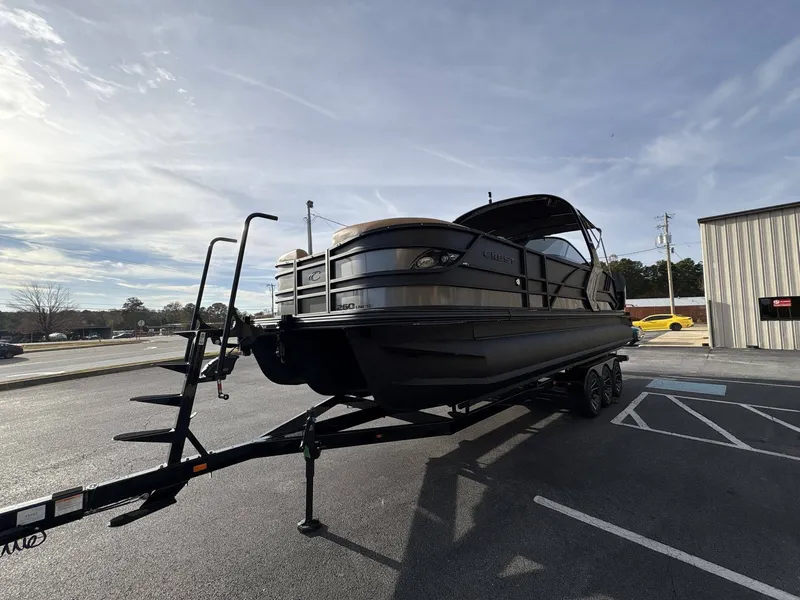 Slide: The Image of Crest Continental Limited 260 SLC Twin 2026 - 11