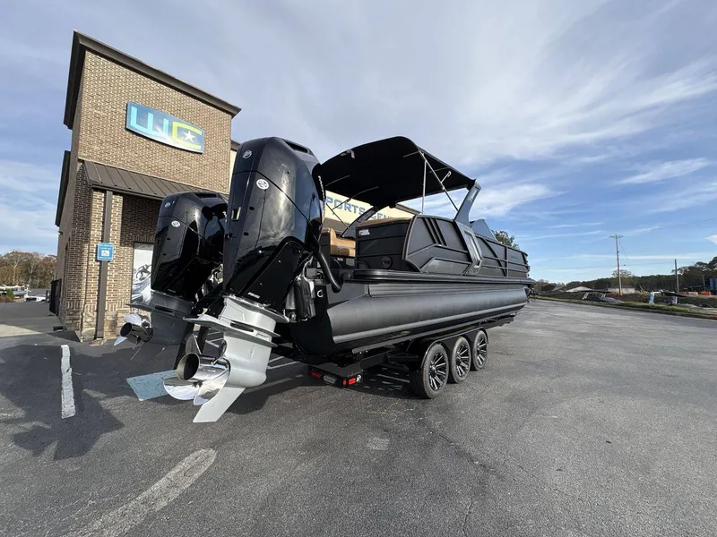 Slide: The Image of Crest Continental Limited 260 SLC Twin 2026 - 15