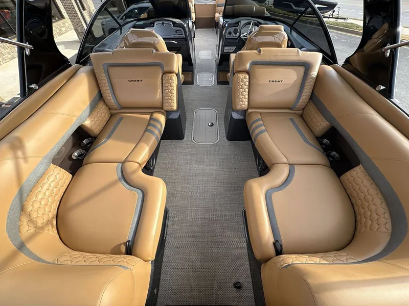 Slide: The Image of Crest Continental Limited 260 SLC Twin 2026 - 18