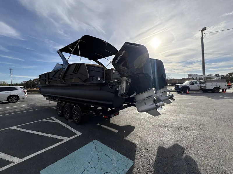 Slide: The Image of Crest Continental Limited 260 SLC Twin 2026 - 3