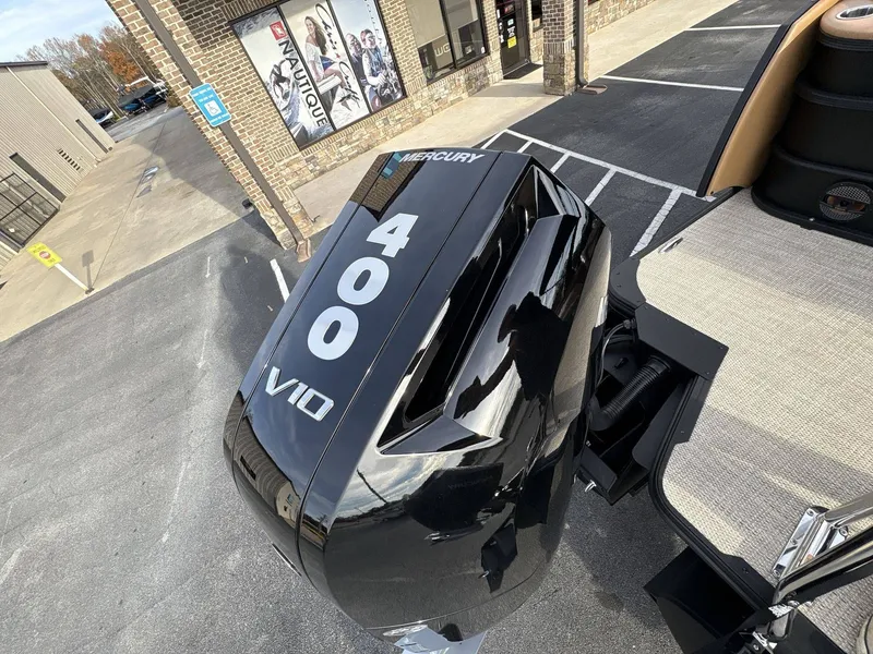 Slide: The Image of Crest Continental Limited 260 SLC Twin 2026 - 35