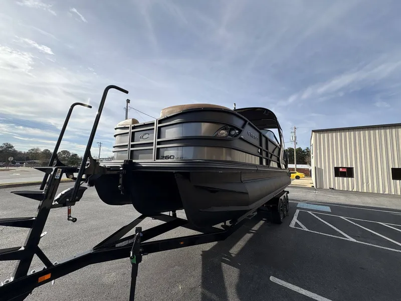 Slide: The Image of Crest Continental Limited 260 SLC Twin 2026 - 6