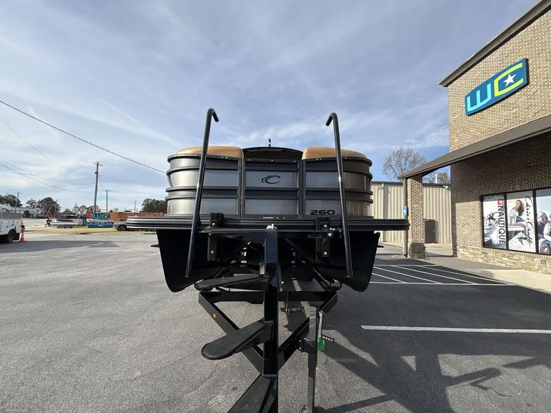 Slide: The Image of Crest Continental Limited 260 SLC Twin 2026 - 7