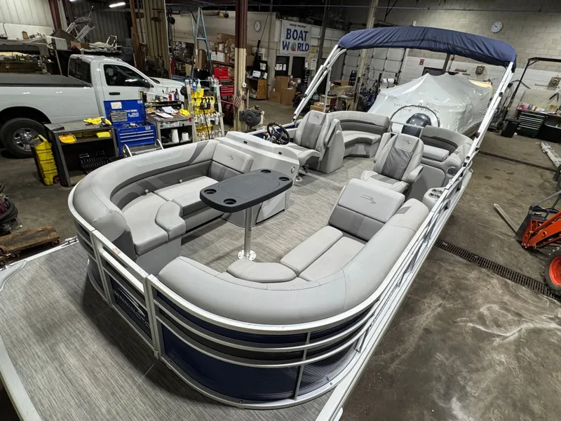 The Image of Bennington 22 SX Pontoon 2021 - 1
